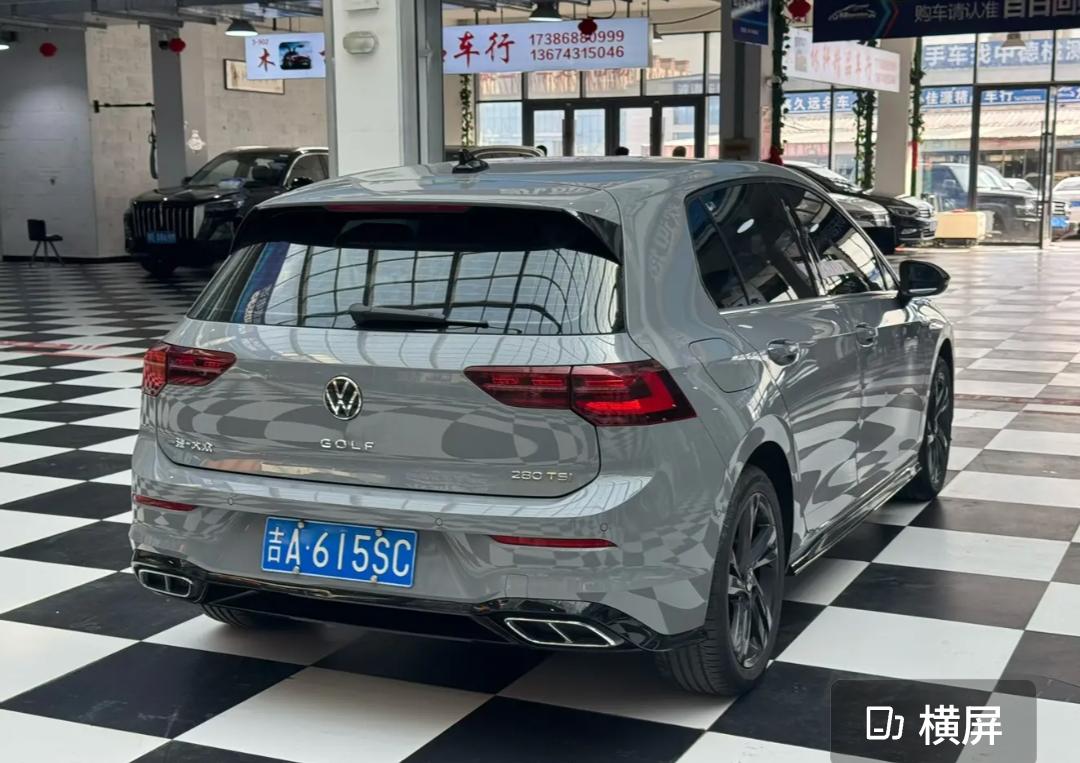 Volkswagen Golf 280TSI DSG R-Line