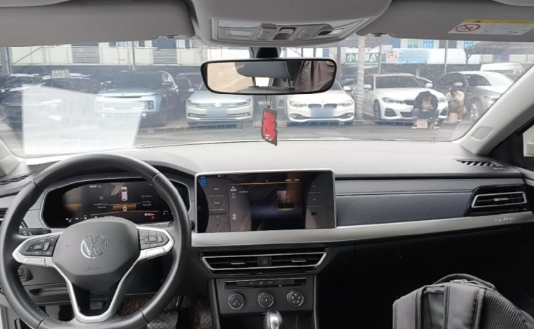 Volkswagen Lavida 280TSI DSG