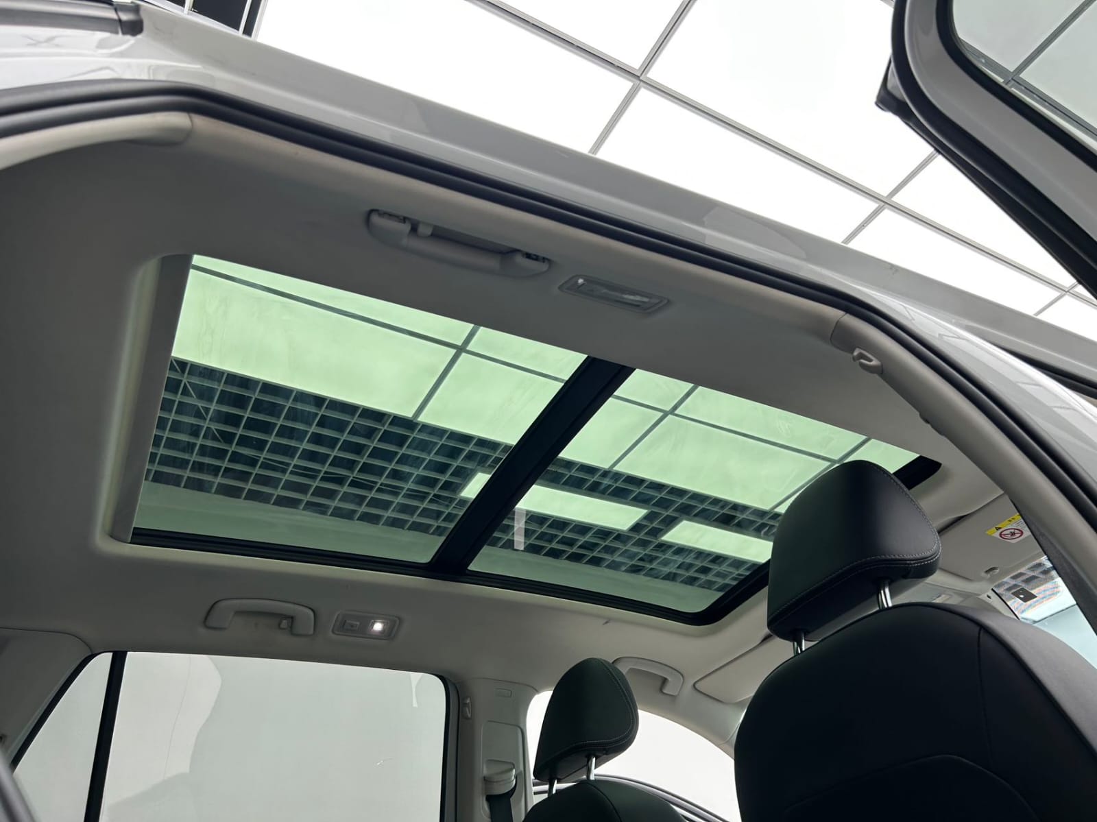 Volkswagen Tayron 280TSI Deluxe Plus Premium Edition