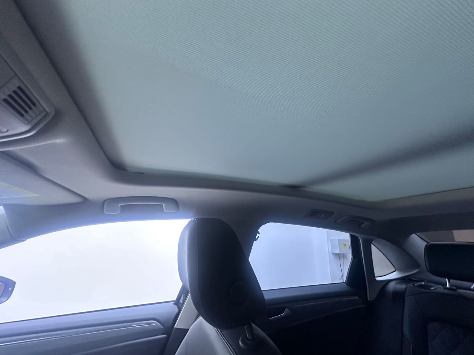 Volkswagen Sagitar 280TSI DSG Overpass Plus Edition