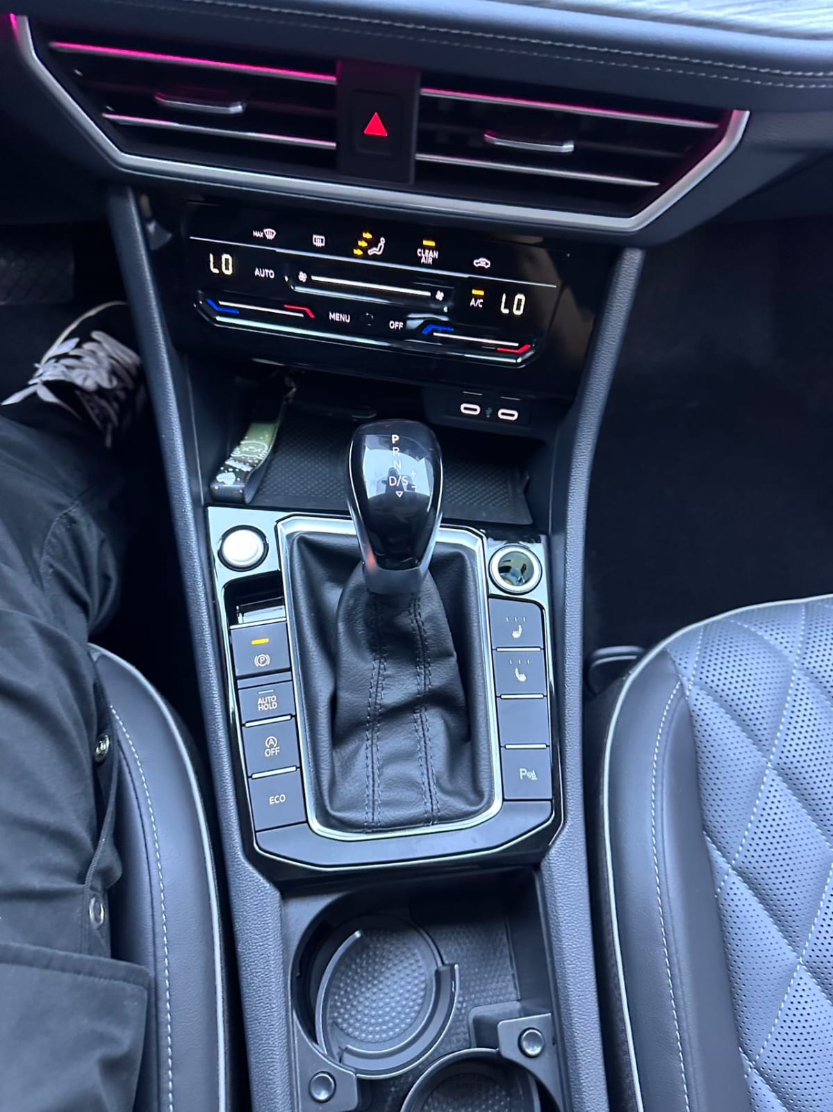 Volkswagen Sagitar 280TSI DSG Overpass Plus Edition