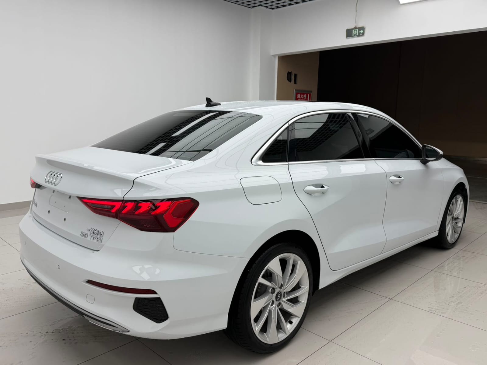 Audi A3L Limousine 35 TFSI Comfortable Elegant Edition