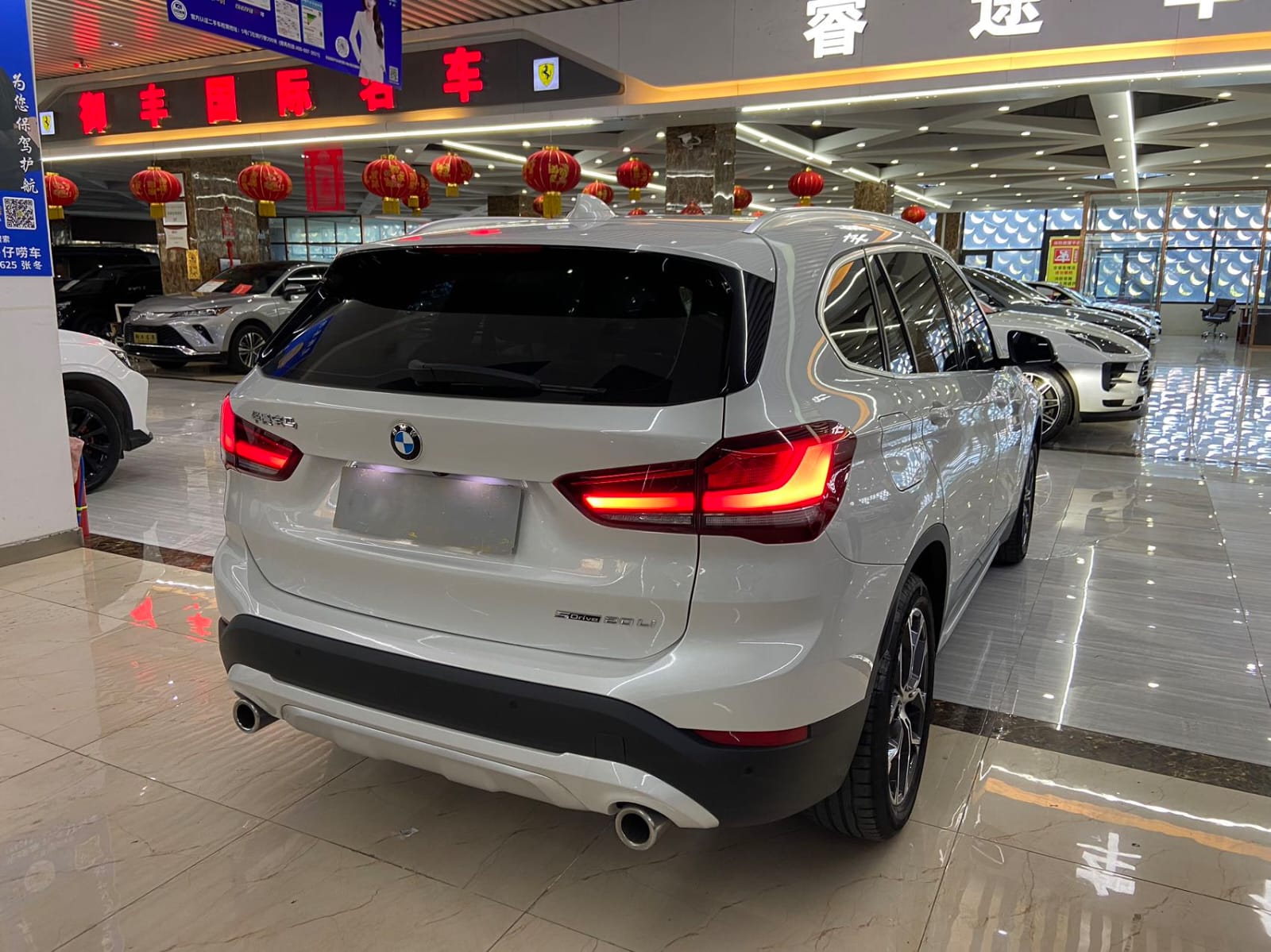 BMW X1 sDrive20Li Premium Edition - Фото 3