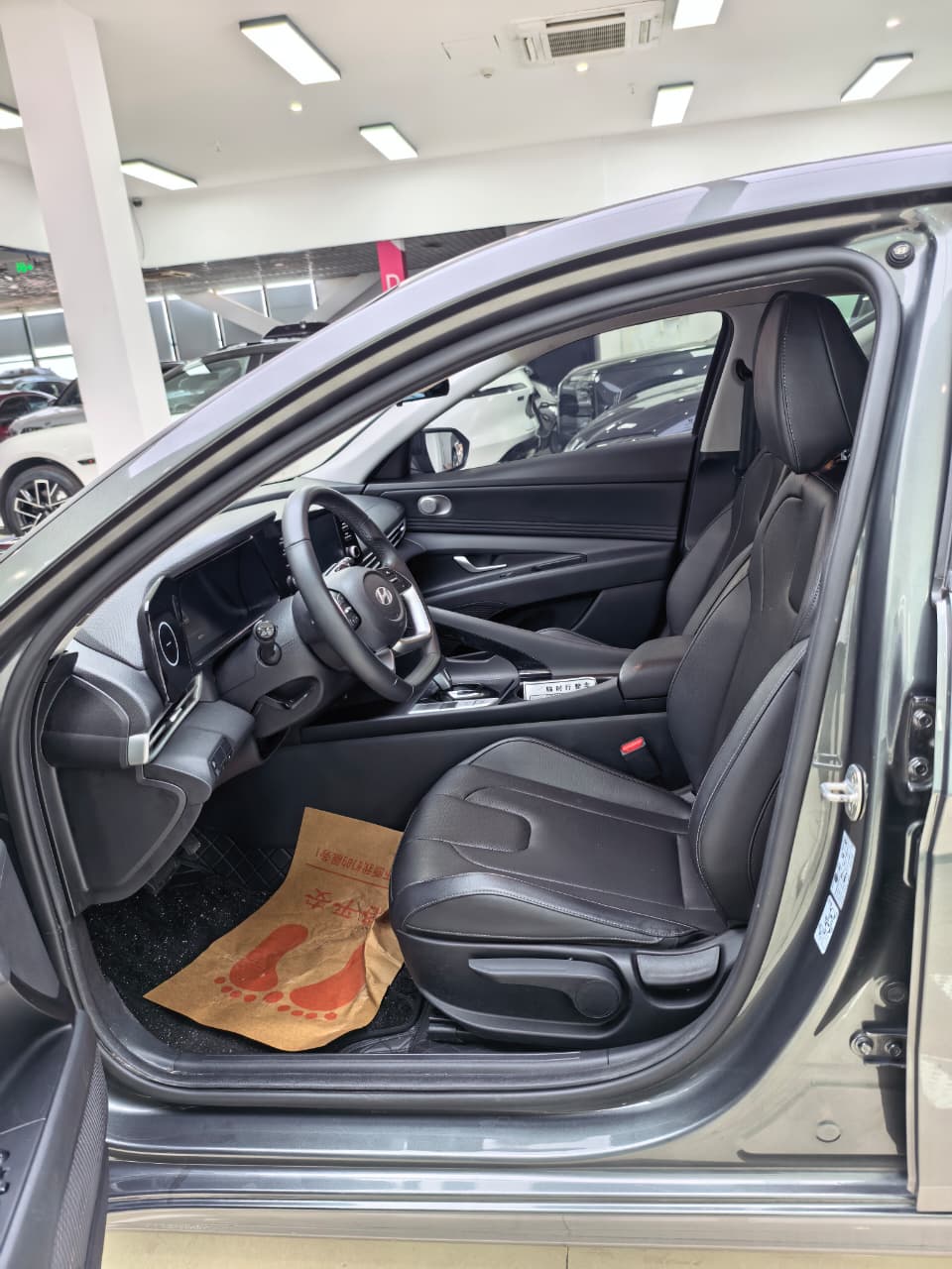 Hyundai Elantra 1.5L Elite - Фото 4