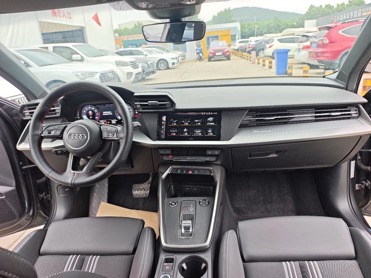 Audi A3 Sportback 35 TFSI Sport - Фото 6
