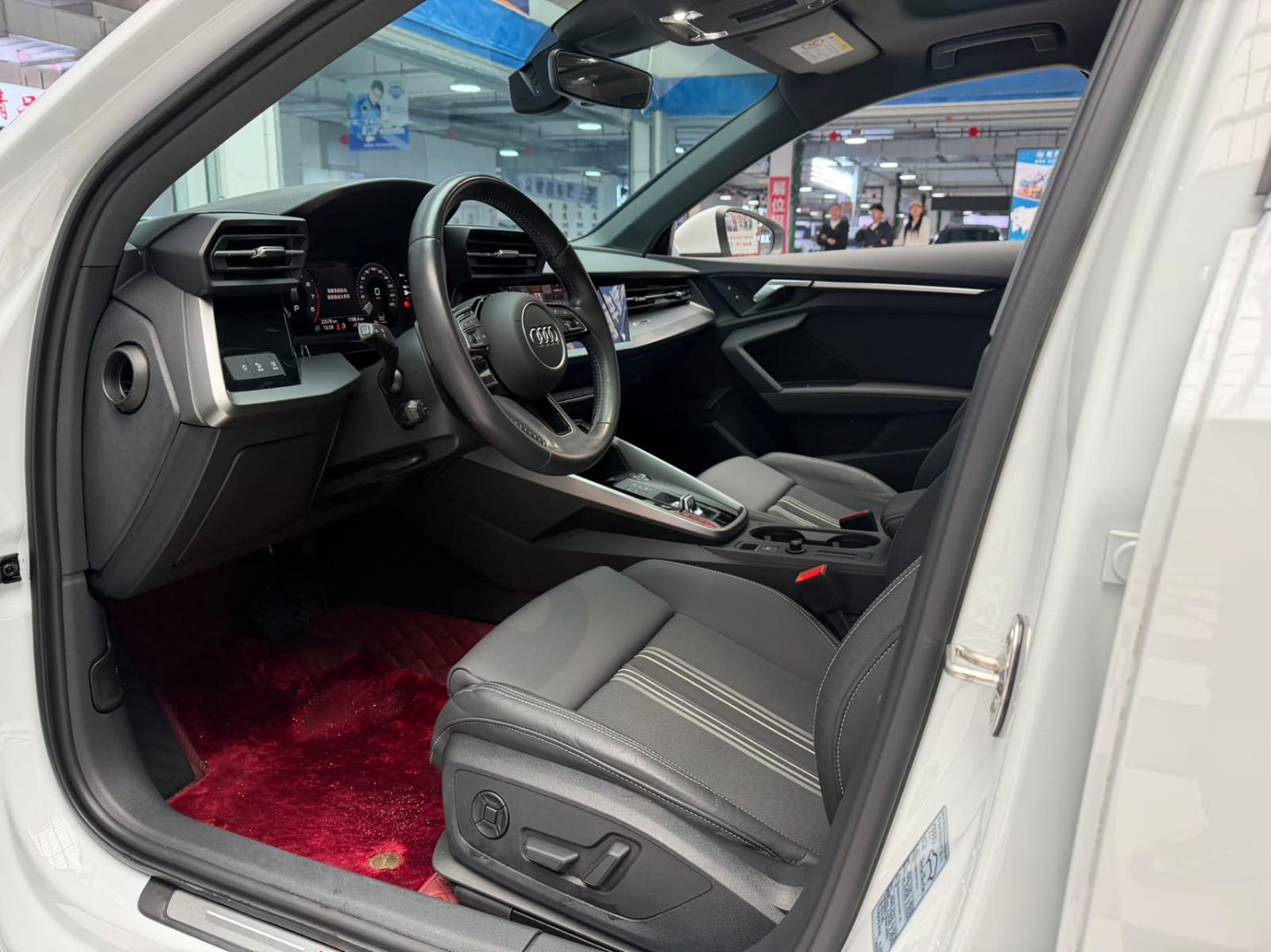 Audi A3 Sportback 35 TFSI - Фото 4