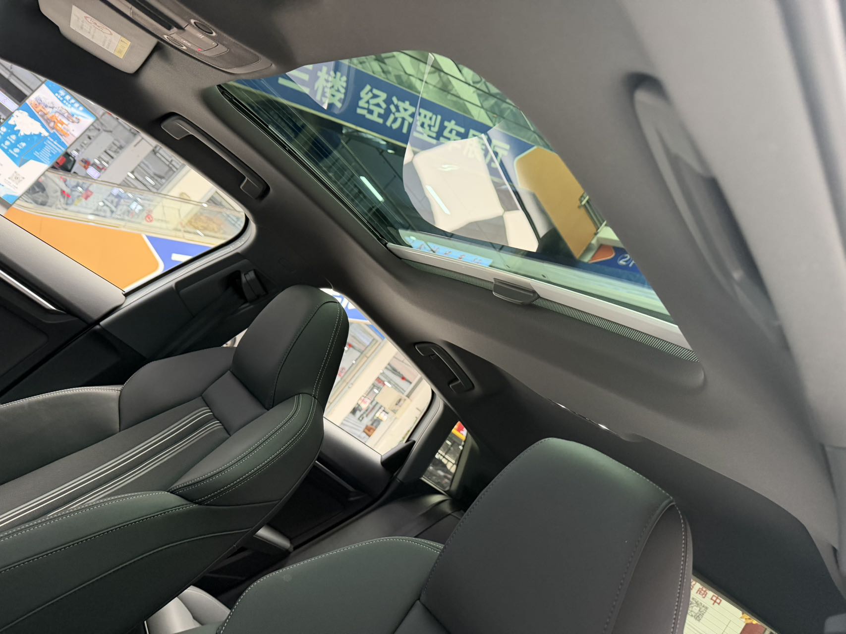 Audi A3 Sportback 35 TFSI - Фото 6