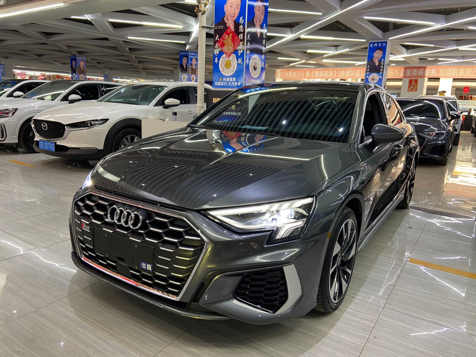 Audi A3L Limousine 35 TFSI Sport - Фото 1
