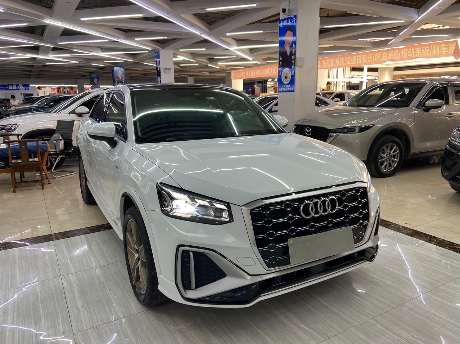 Audi Q2L 35 TFSI Dynamic - Фото 2