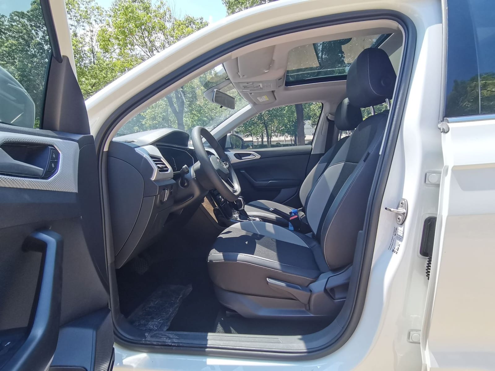 Volkswagen Tacqua 1.5L Automatic Edition - Фото 4