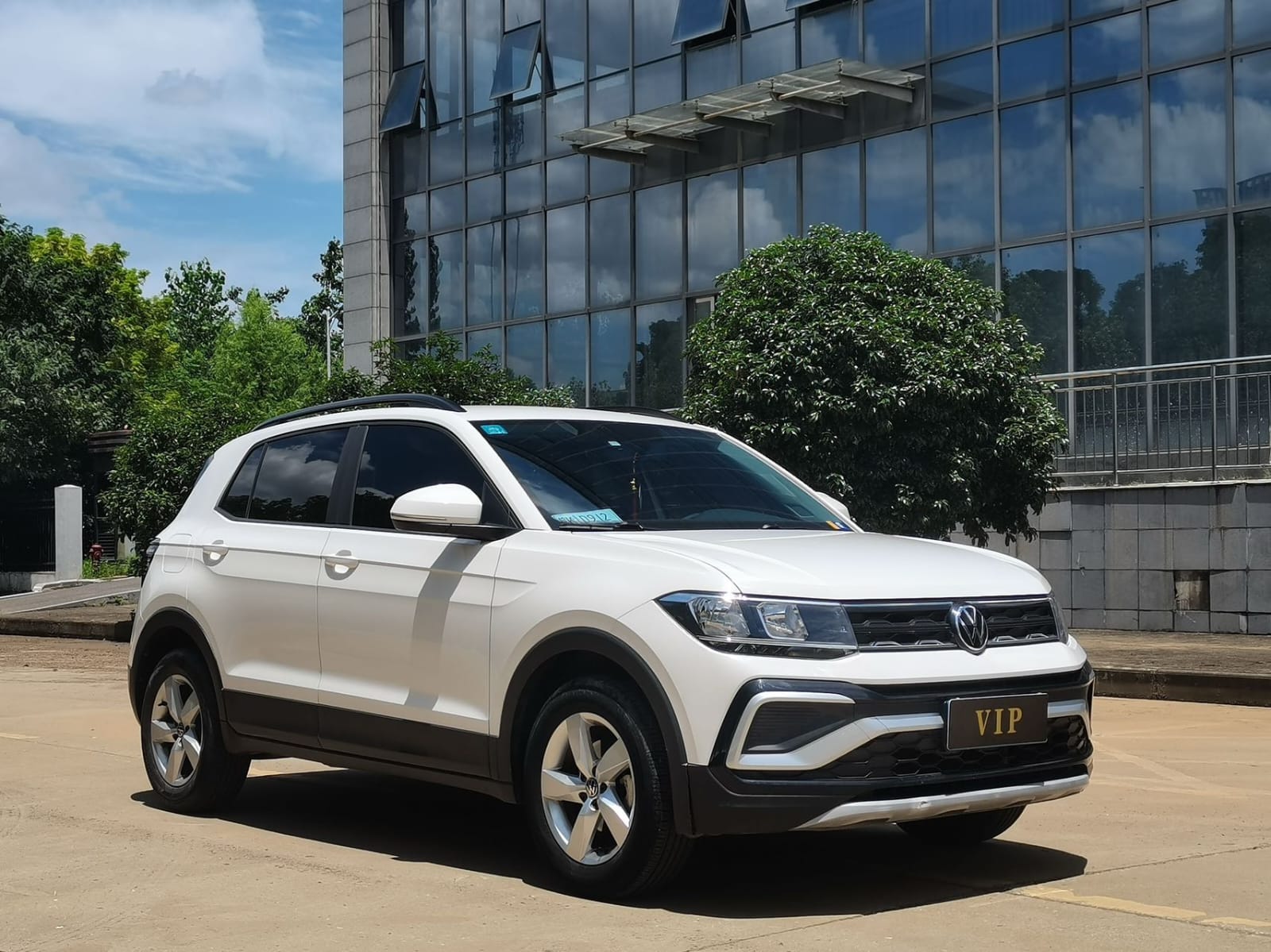 Volkswagen T-Cross 1.5L Automatic Fashion Edition - Фото 2