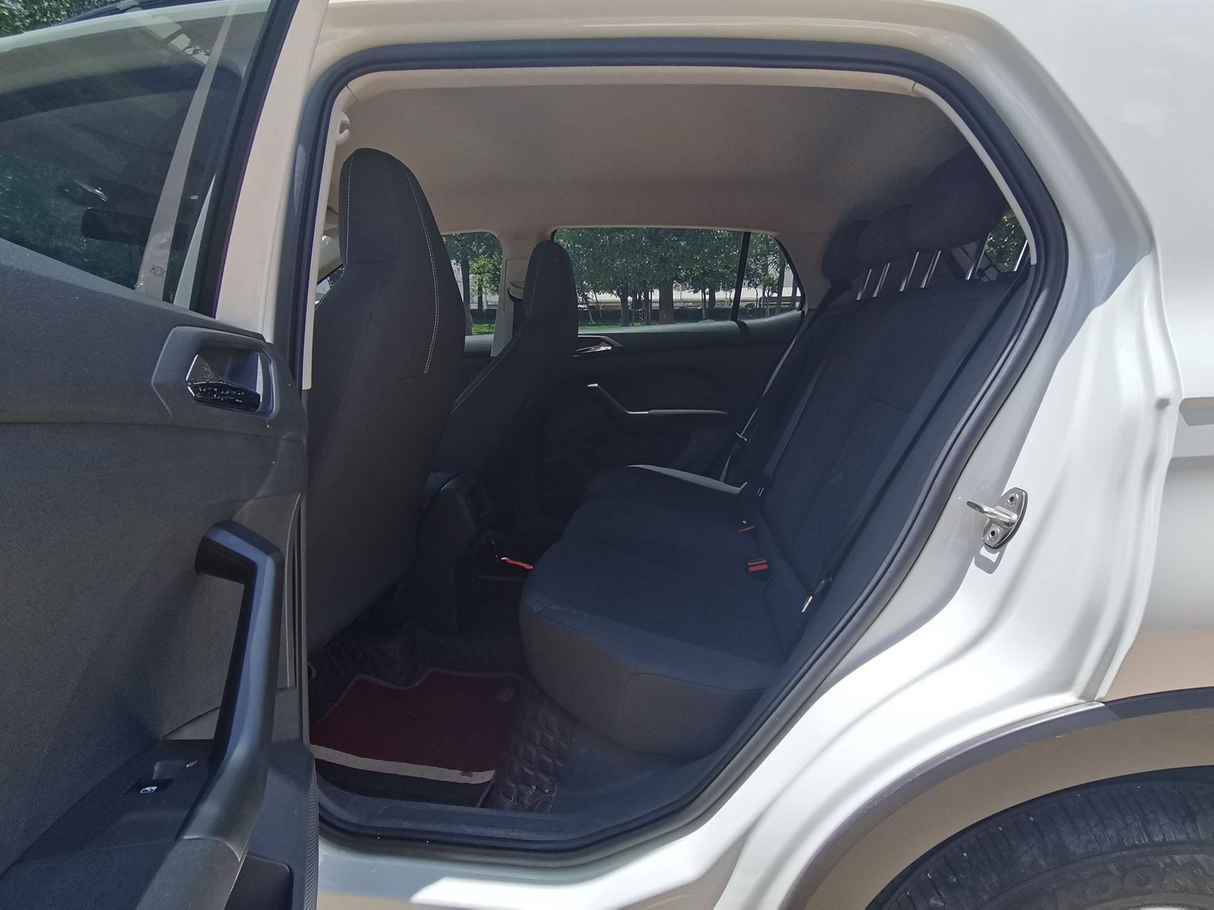 Volkswagen T-Cross 1.5L Automatic Fashion Edition - Фото 5