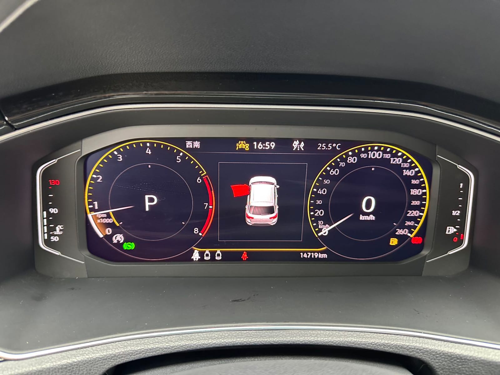 Volkswagen T-Roc Tango 280TSI DSG - Фото 8