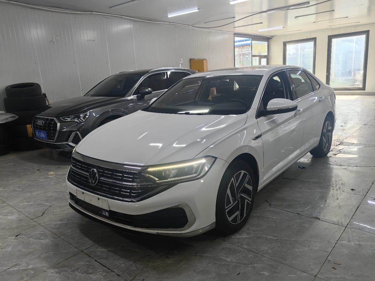 Volkswagen Sagitar Plus