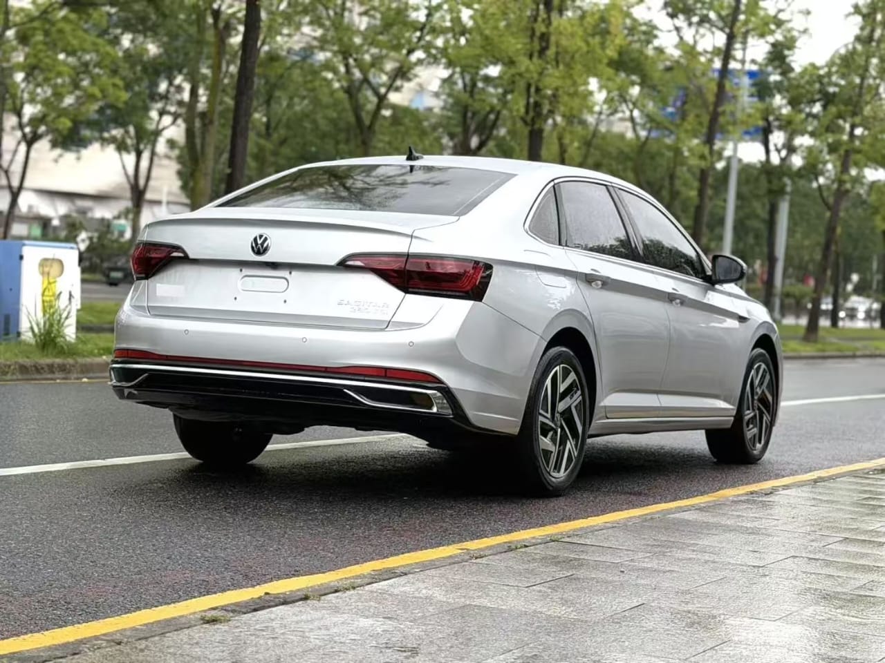 Volkswagen Sagitar 280TSI Plus Edition