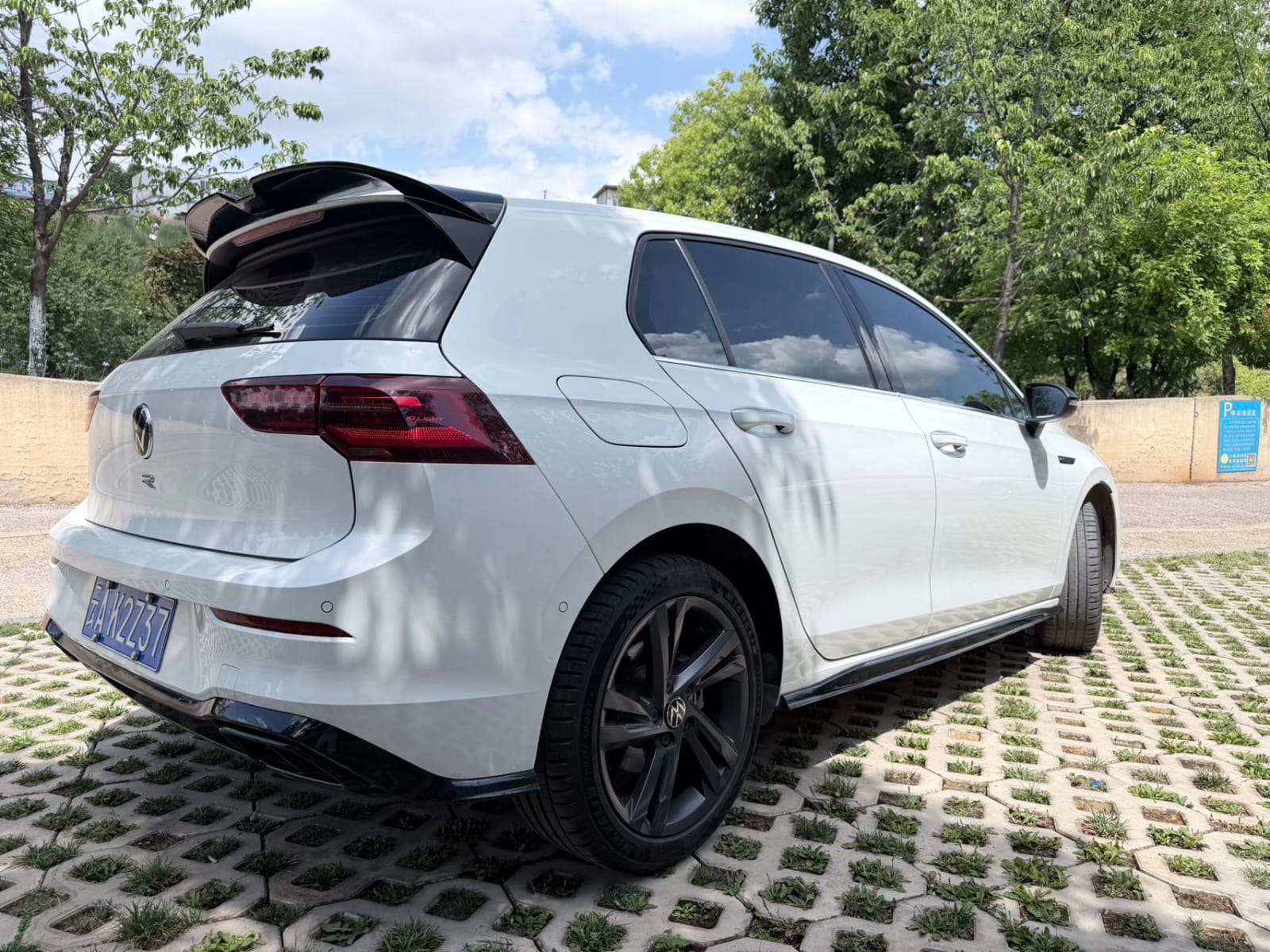 Volkswagen Golf 280TSI DSG R-Line Lite - Фото 3