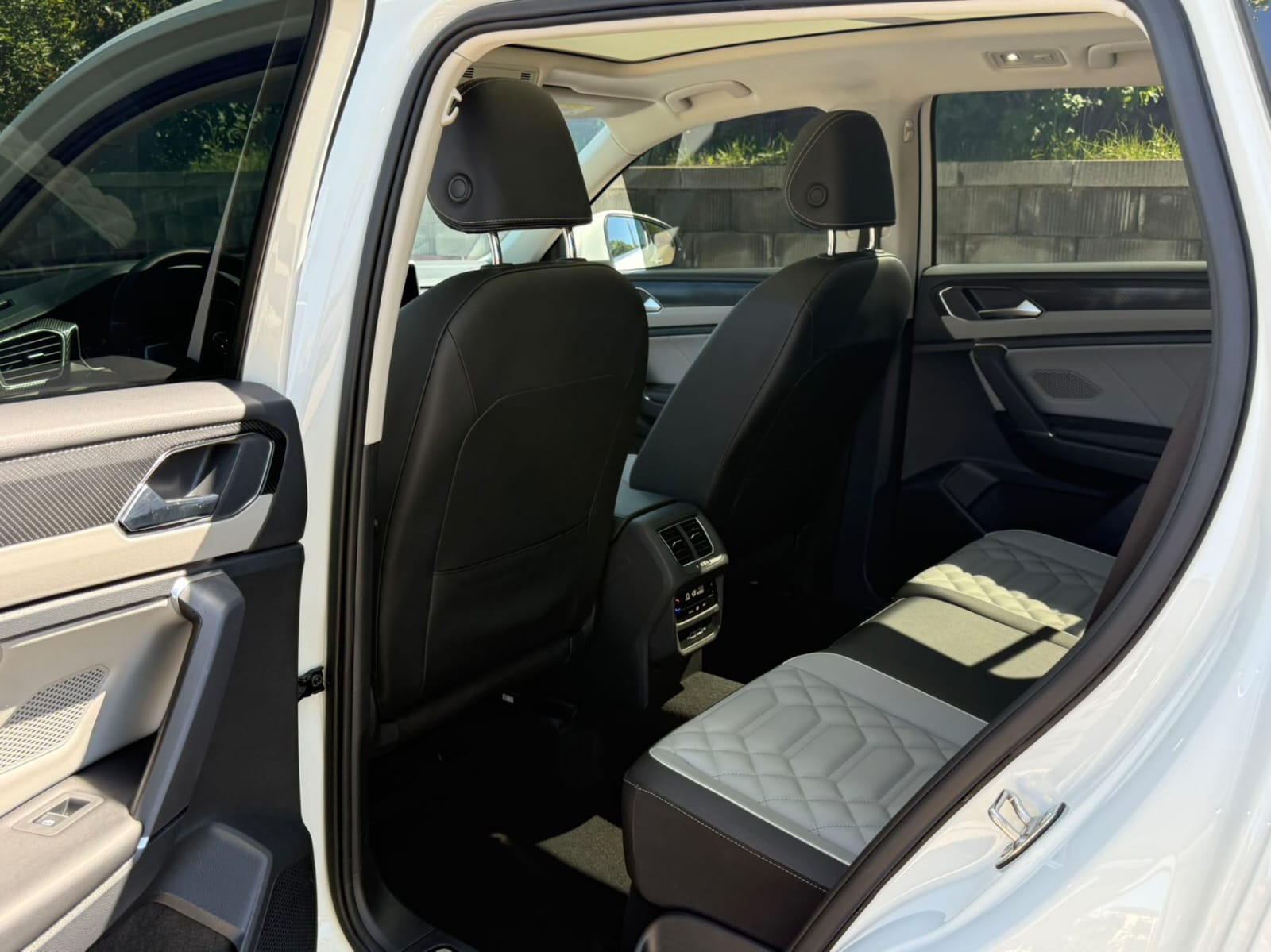 Volkswagen Tayron 280TSI Deluxe Plus Premium Edition