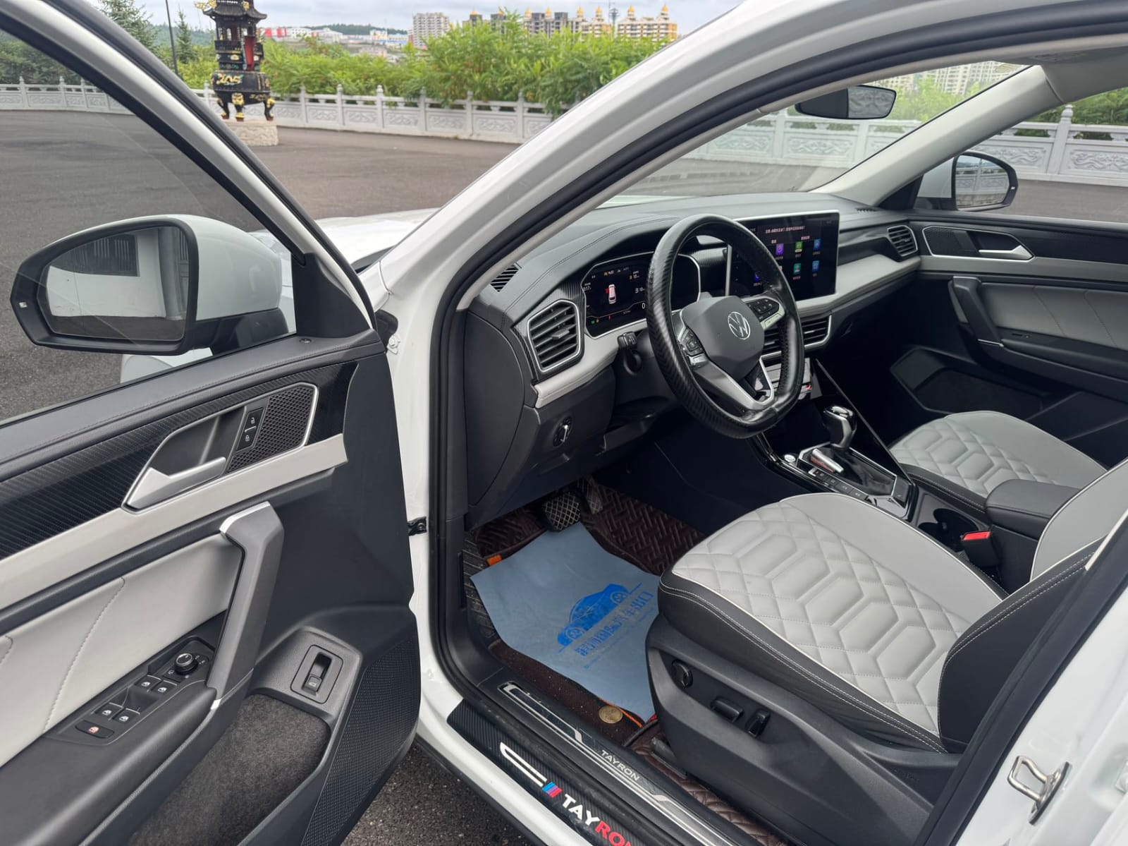 Volkswagen Tayron 280TSI Deluxe Plus Premium Edition