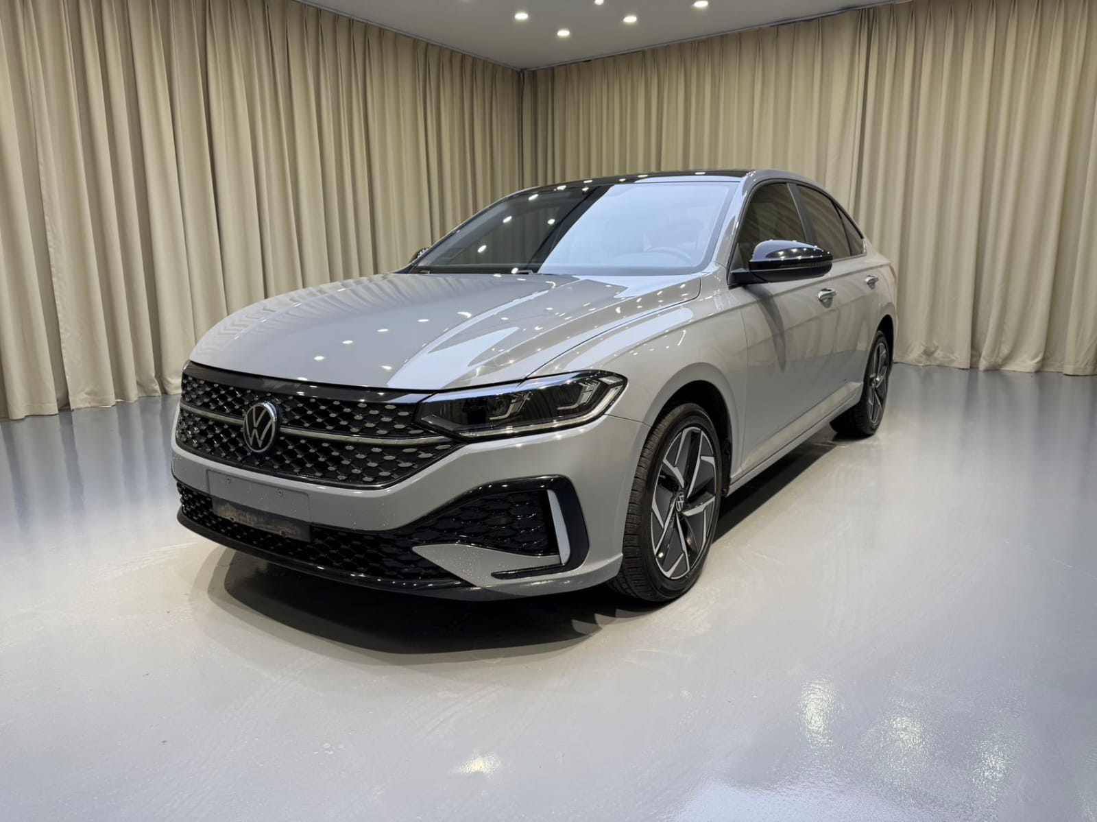 Volkswagen Lavida 280TSI Starfly Edition
