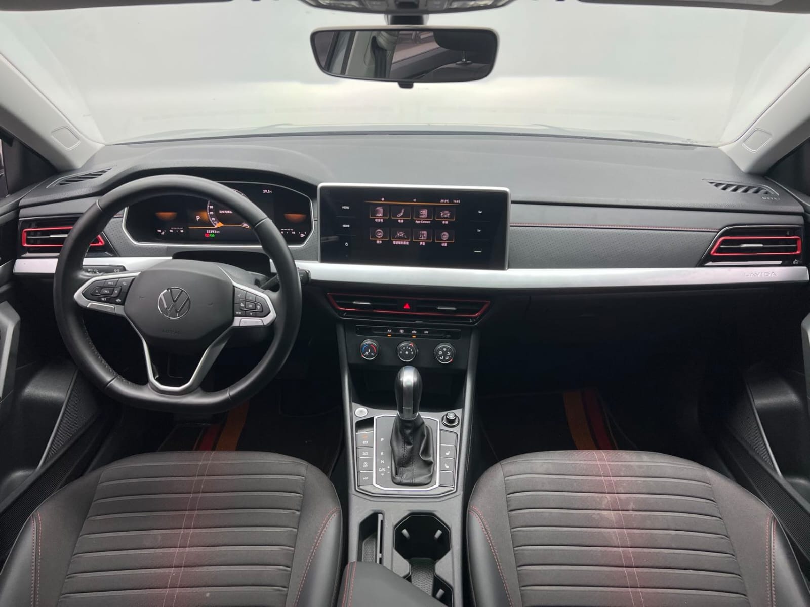 Volkswagen Lavida 280TSI DSG Starlit