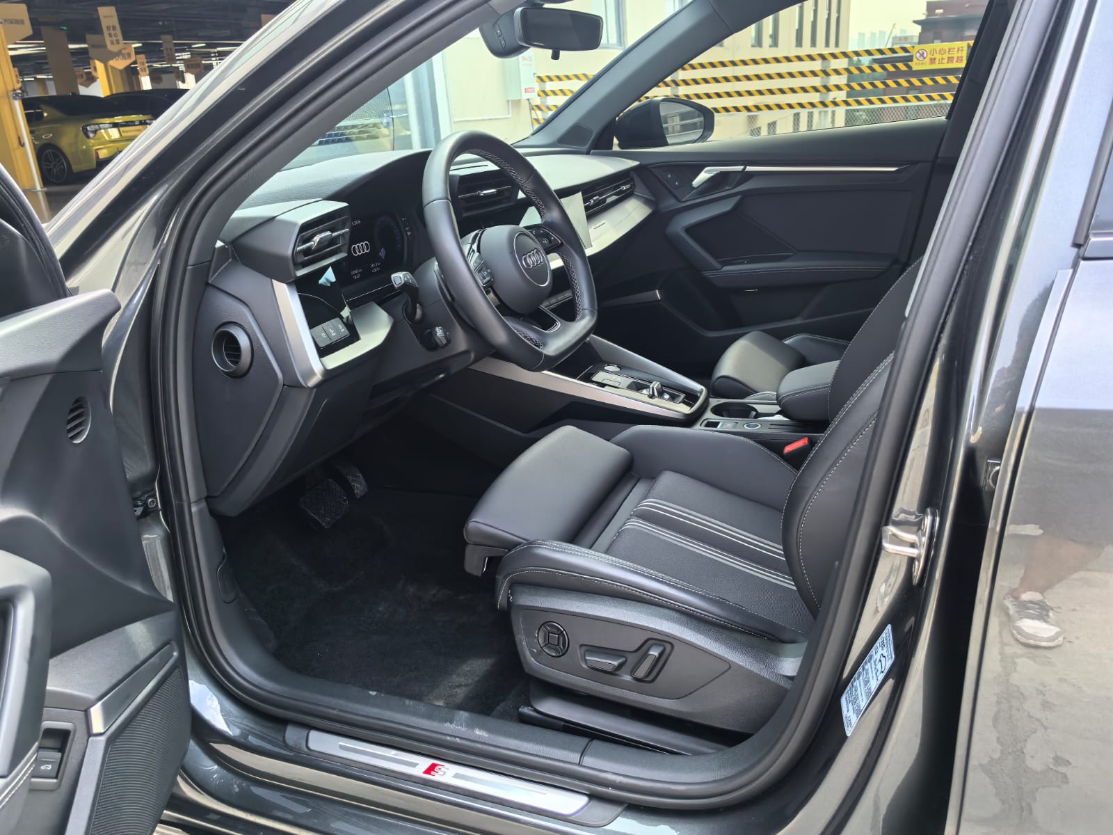 Audi A3L Limousine 35 TFSI  Sport Edition