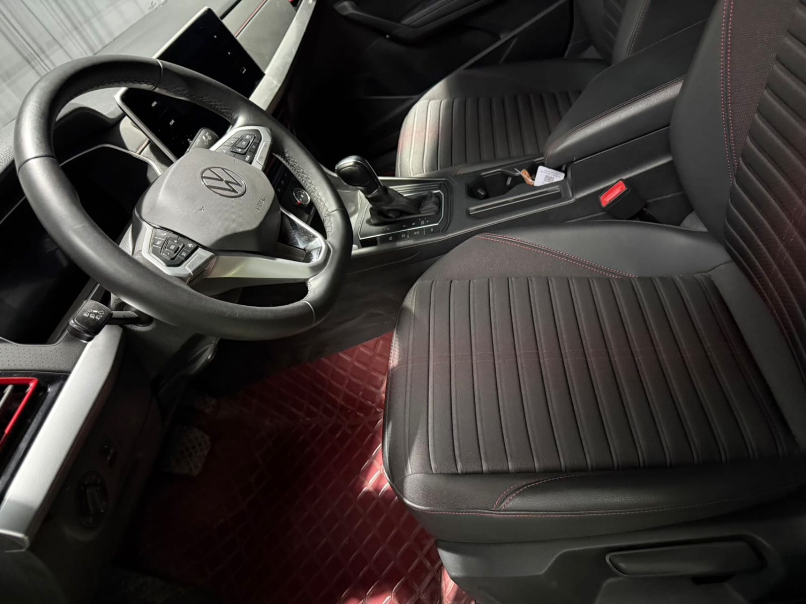 Volkswagen Lavida 280TSI DSG Звездная версия