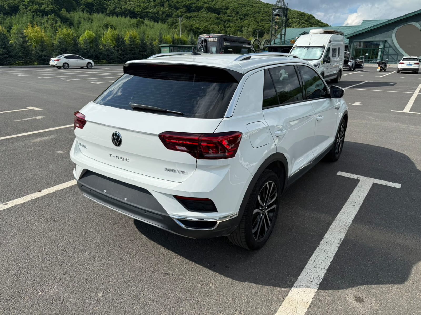 Volkswagen T-Roc Tango 280TSI DSG Enjoy PLUS