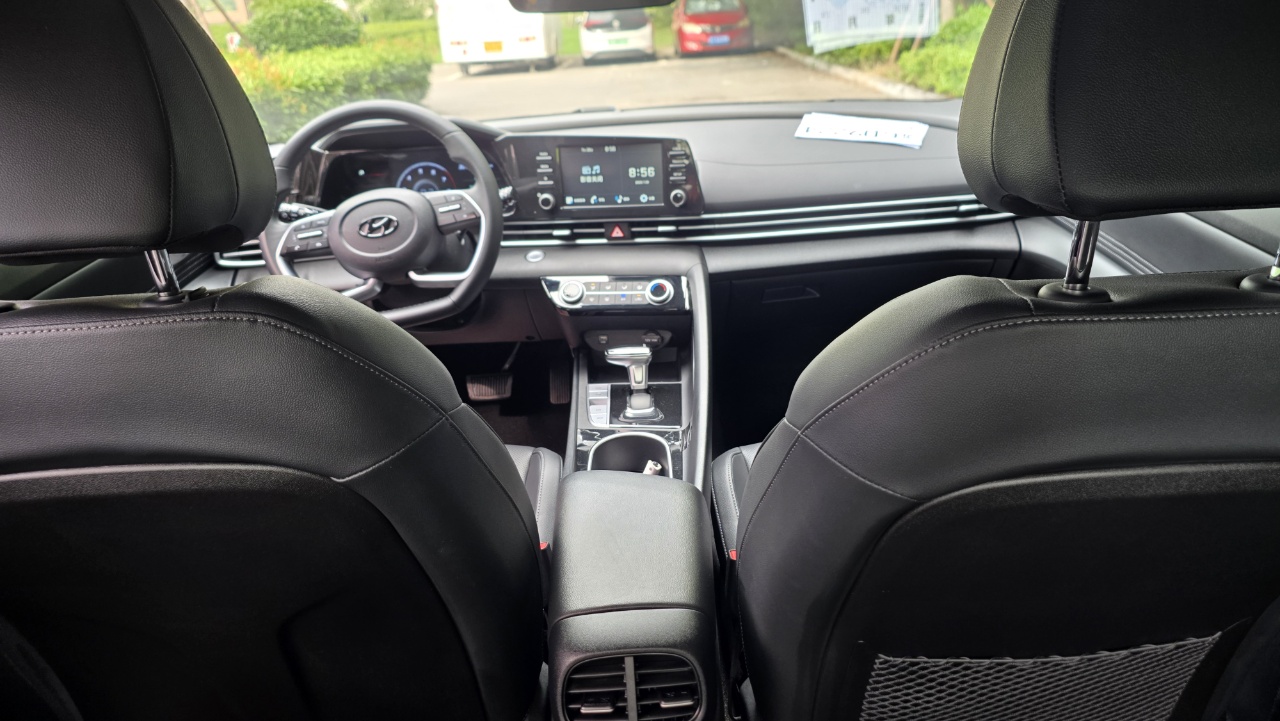 Hyundai Elantra 1.5L CVT GLX Elite Edition