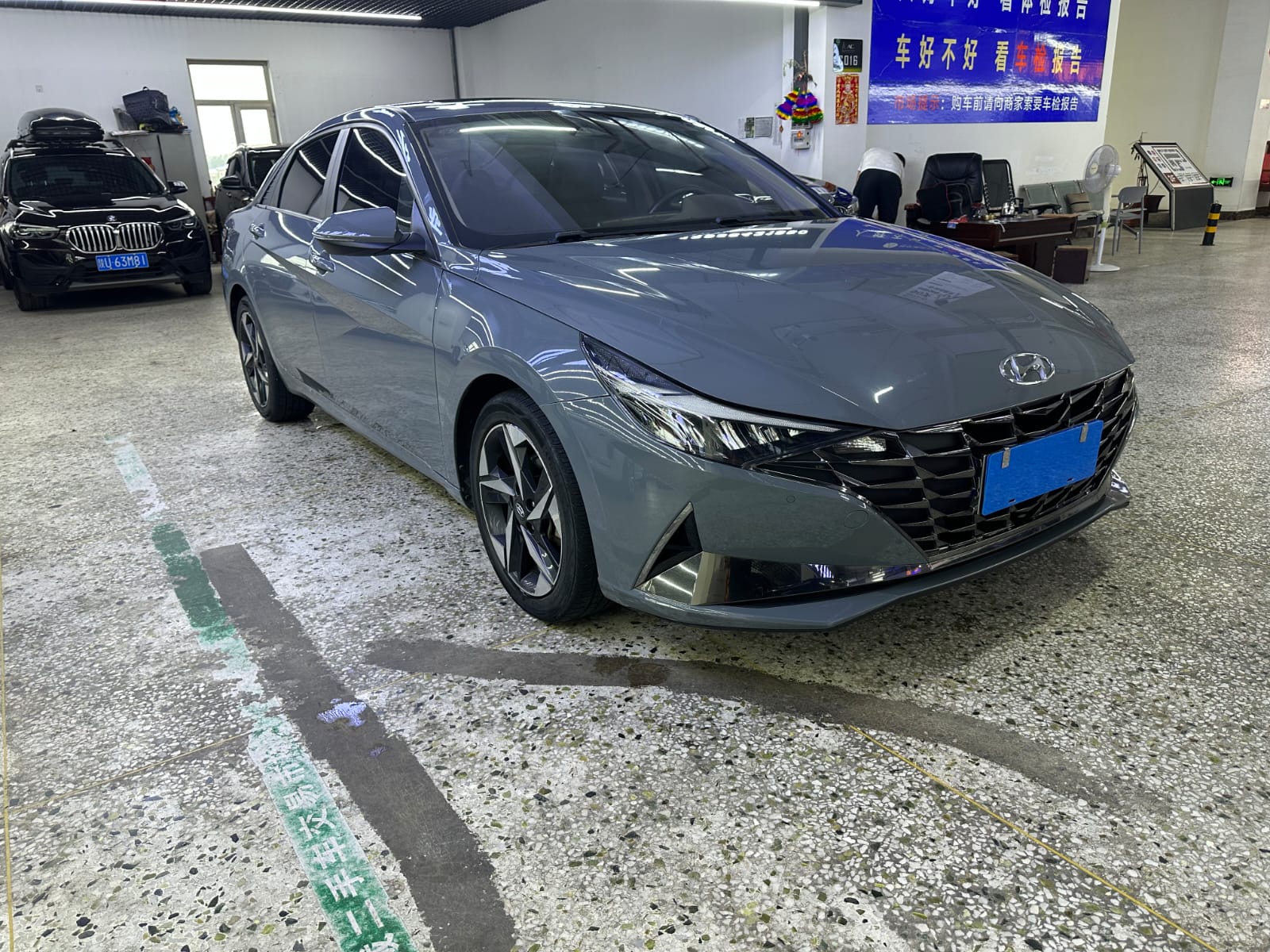 Hyundai Elantra Sedan 1.5 CVT LUX Premium Automatic