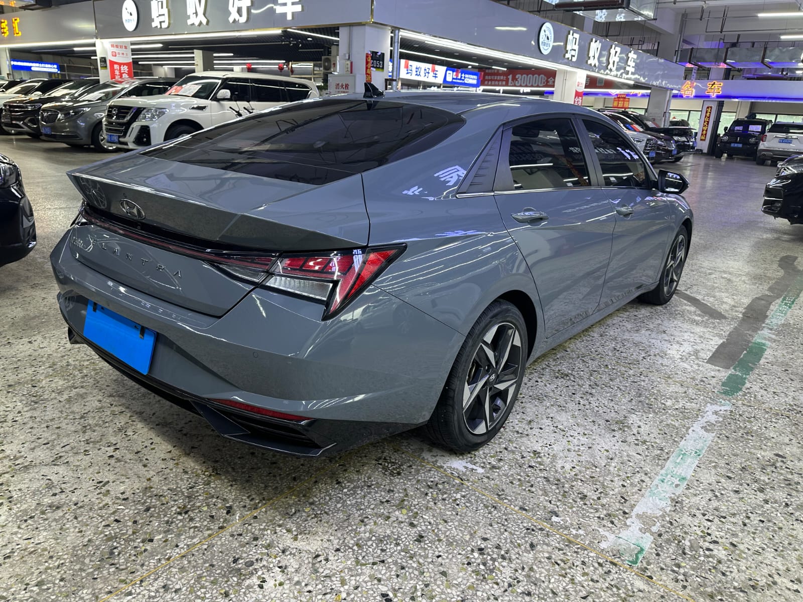 Hyundai Elantra Sedan 1.5 CVT LUX Premium Automatic