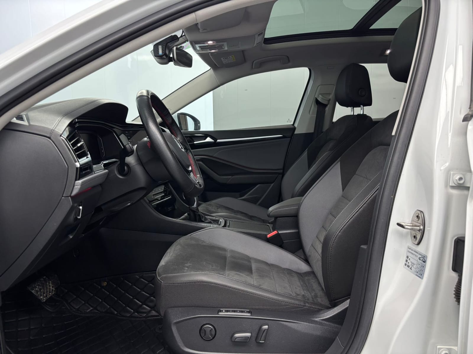 Volkswagen Sagitar 280TSI DSG Excellence