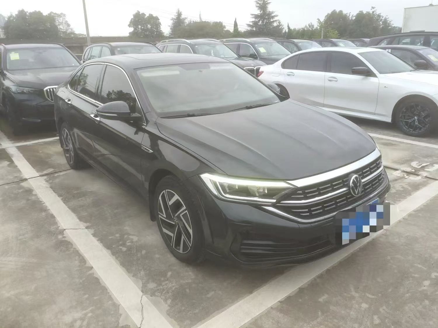 Volkswagen Sagitar 280TSI DSG Overpass