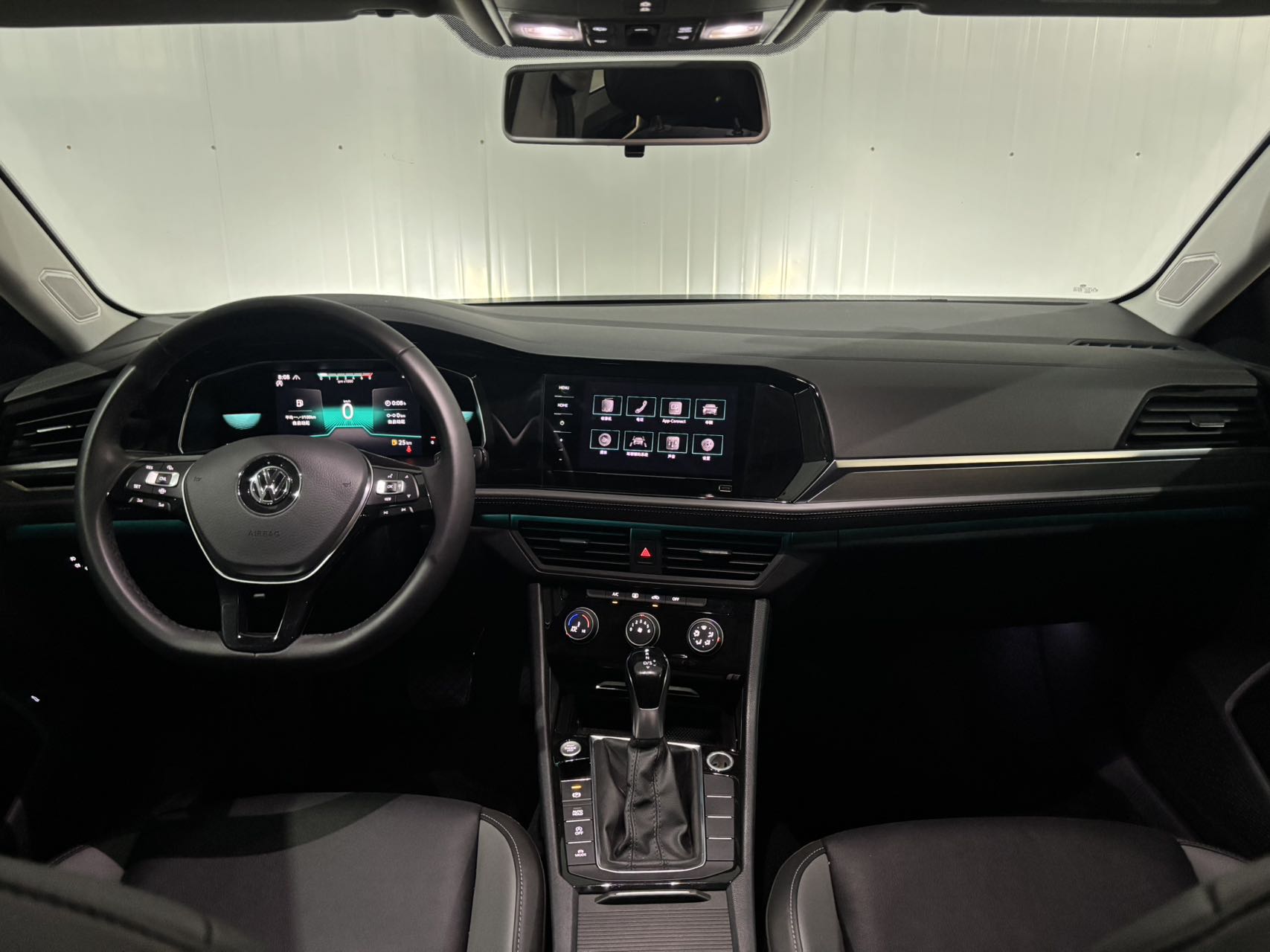 Volkswagen Sagitar 280TSI DSG Overpass