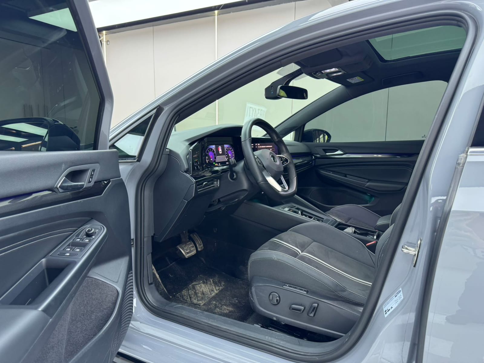 Volkswagen Golf 280TSI DSG R-Line Lite