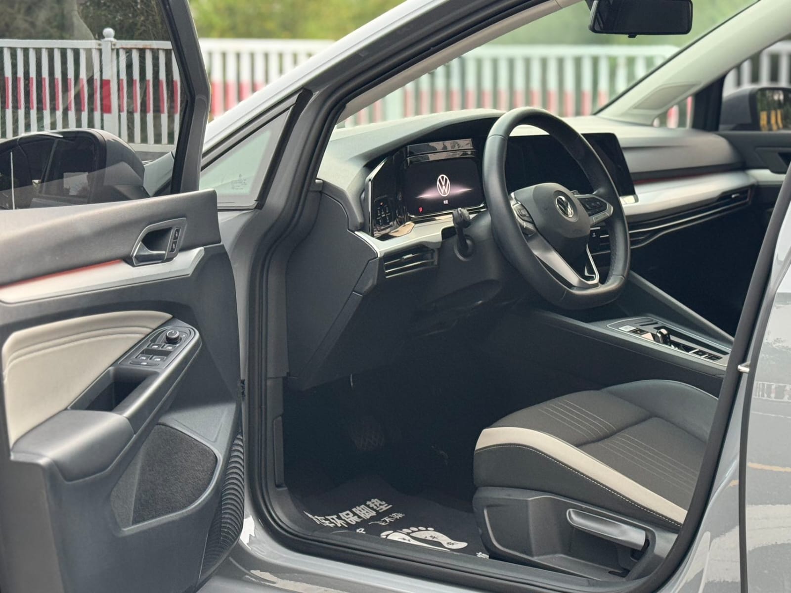 Volkswagen Golf 280TSI DSG Pro