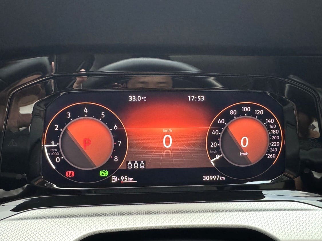 Volkswagen Golf 8 Pro 1.4 TSI 280TSI
