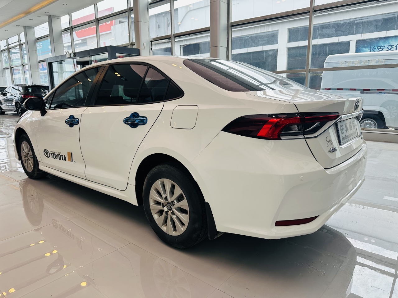 Toyota Corolla 1.2T S-CVT Pioneer PLUS Edition