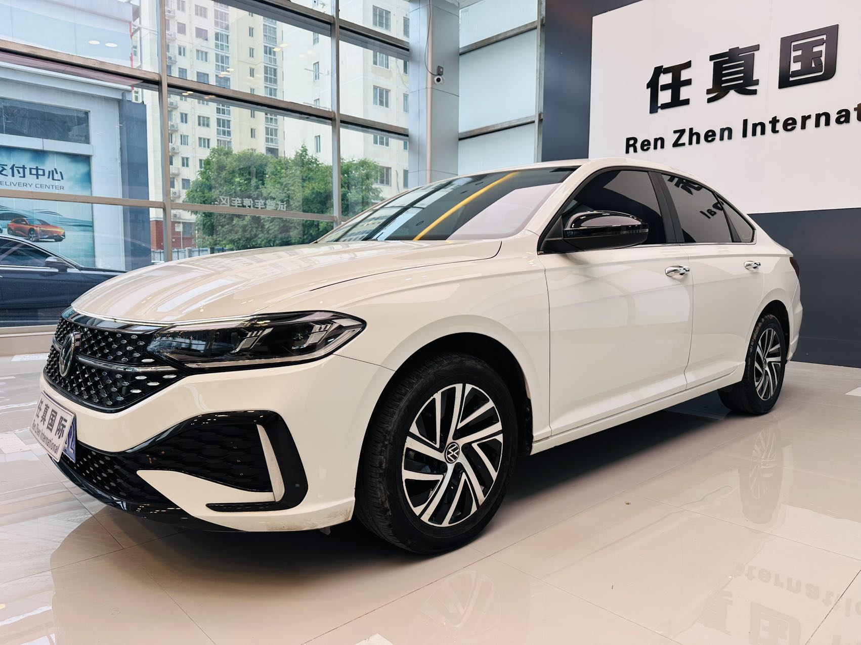 Volkswagen Lavida 280TSI DSG Starlight