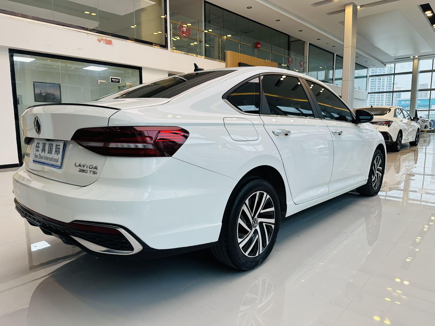 Volkswagen Lavida 280TSI DSG Starlight