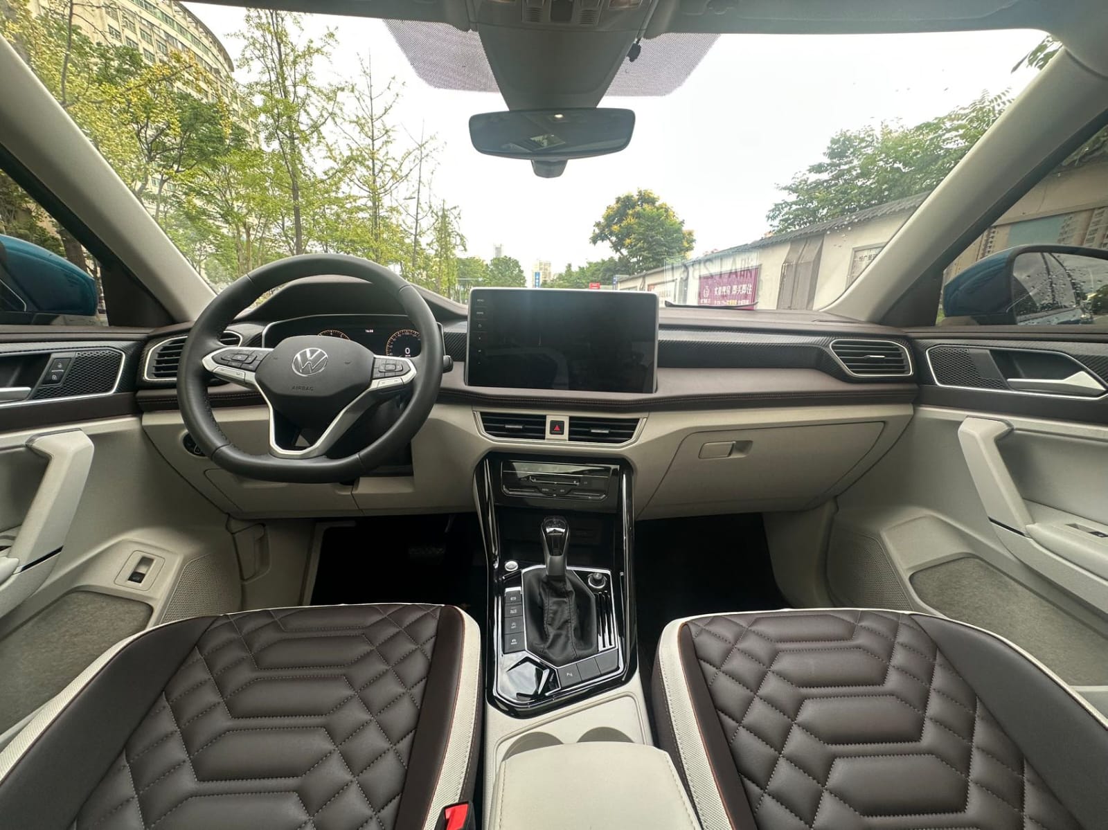 Volkswagen Tayron 280TSI Deluxe Plus Premium Edition