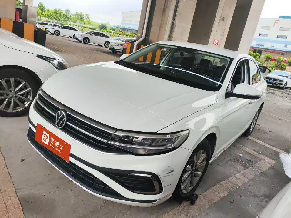 Volkswagen Bora 200TSI DSG Comfort (В наличии 246 шт.)