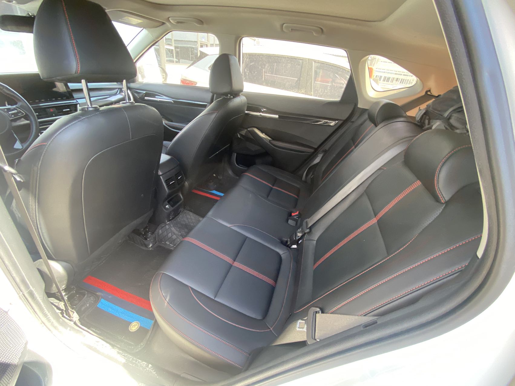 Kia KX3 Luxury Edition