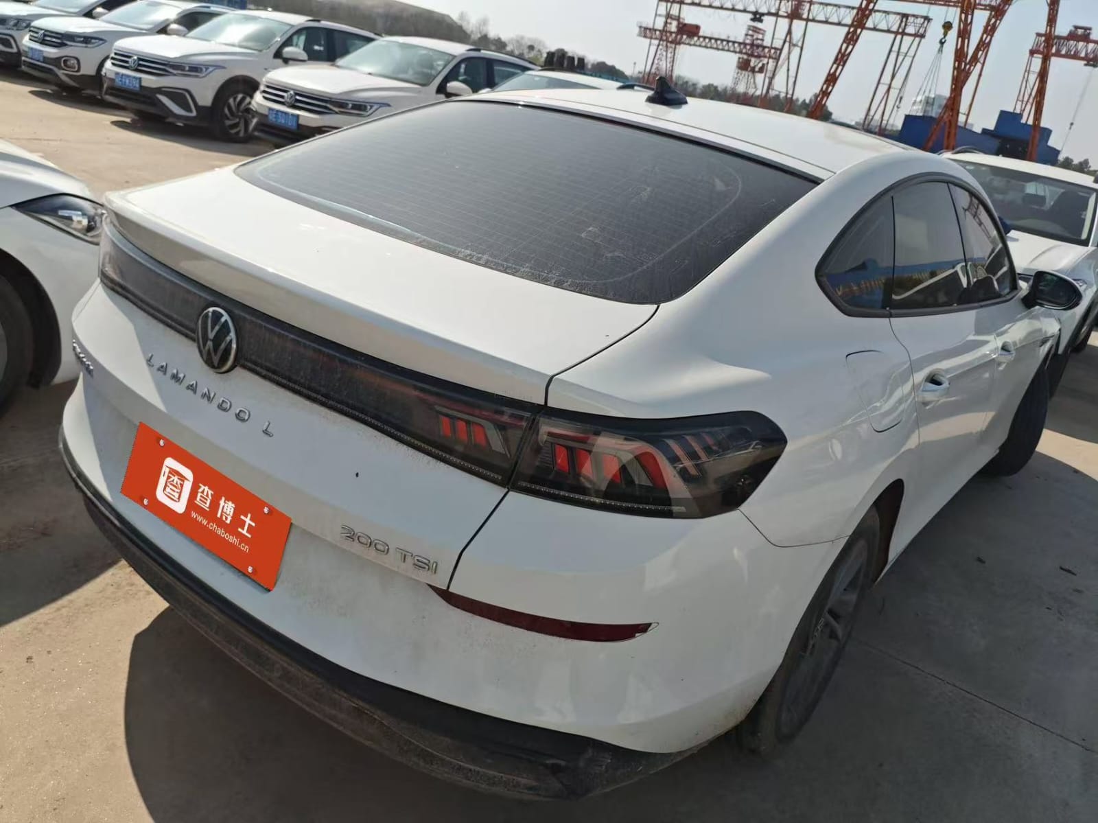 Volkswagen Lamando L 200TSI DSG Hot Edition