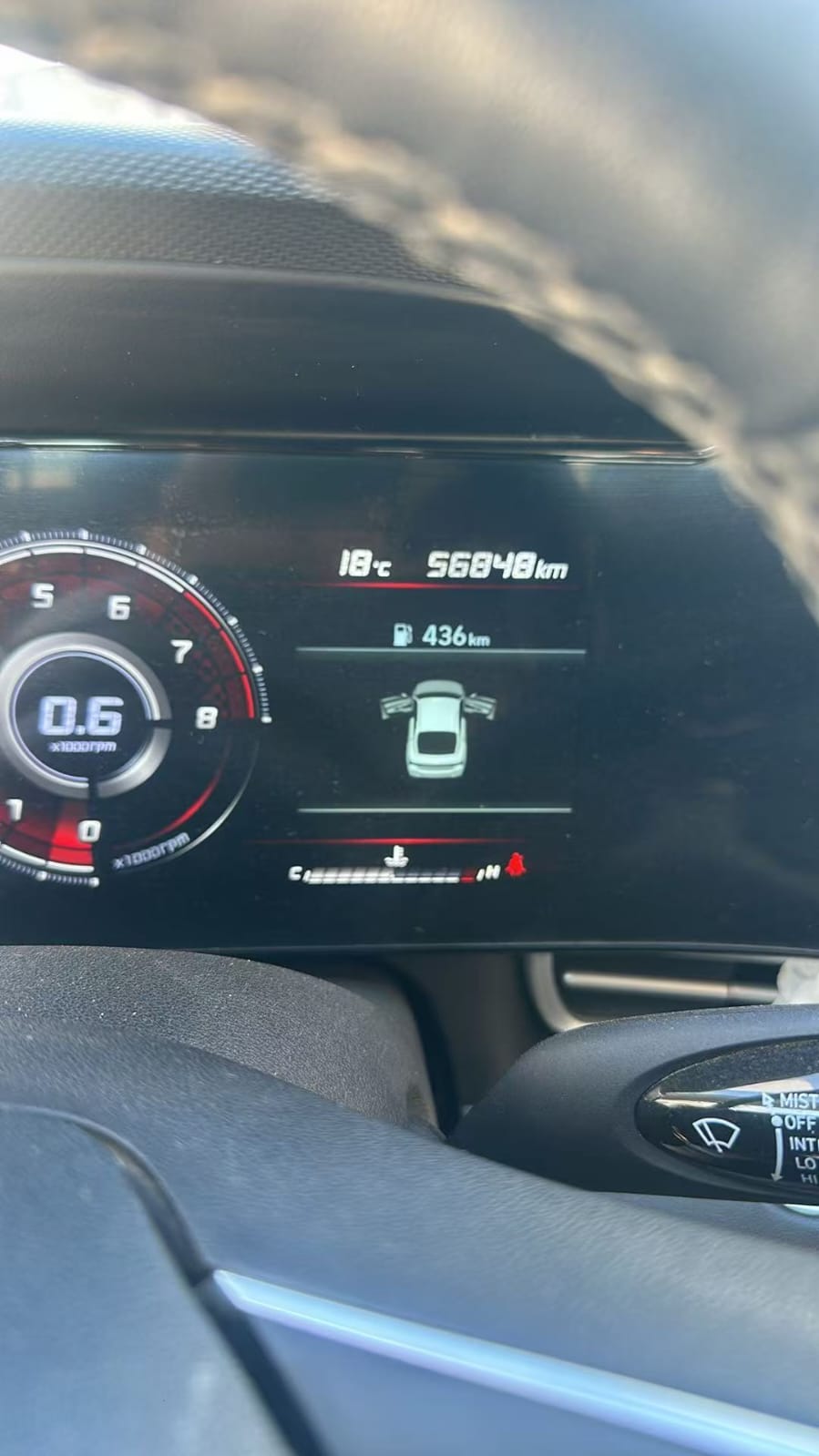 Hyundai Elantra 1.5L LUX Premium Edition