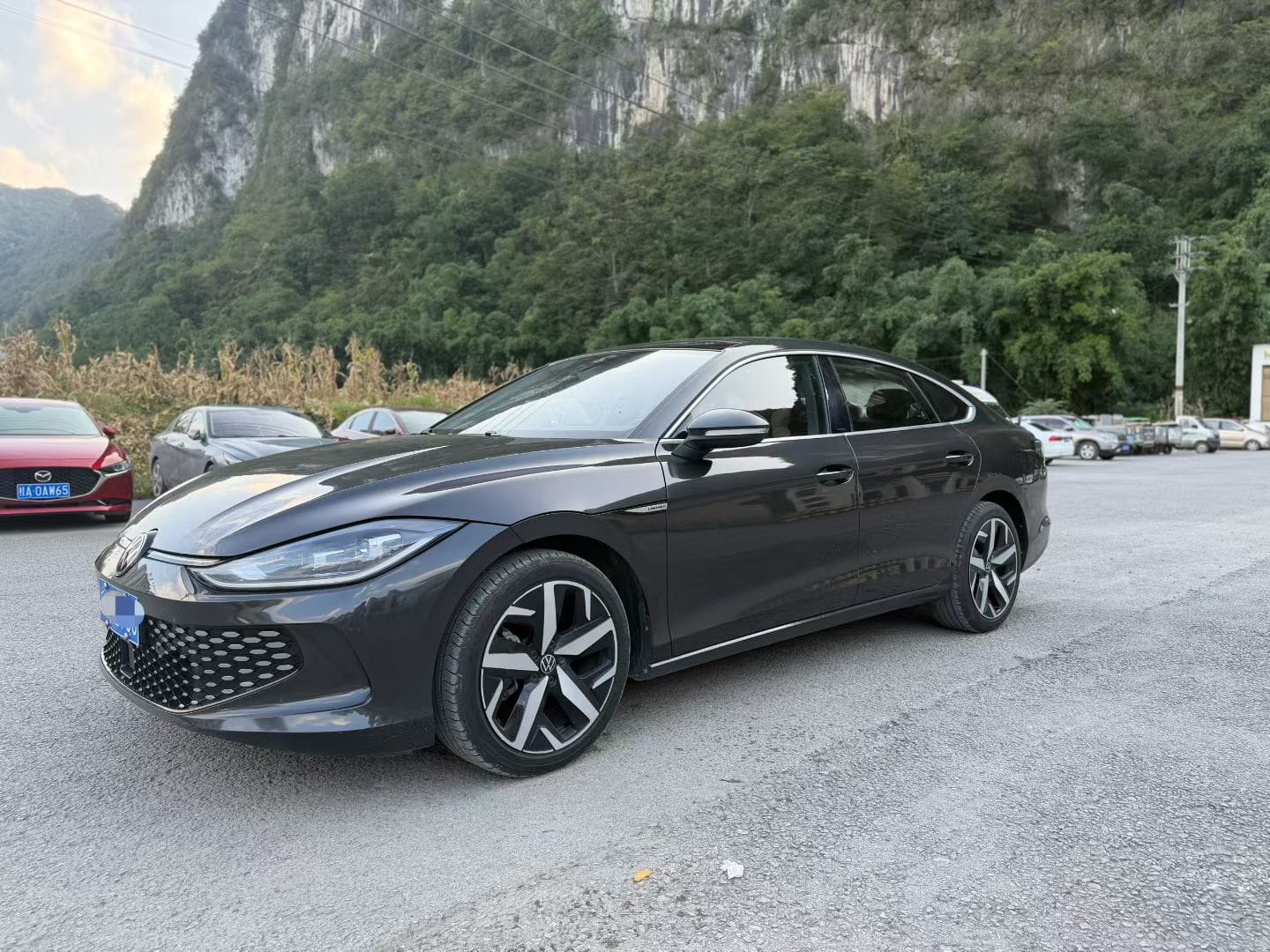 Volkswagen Lamando L 280TSI