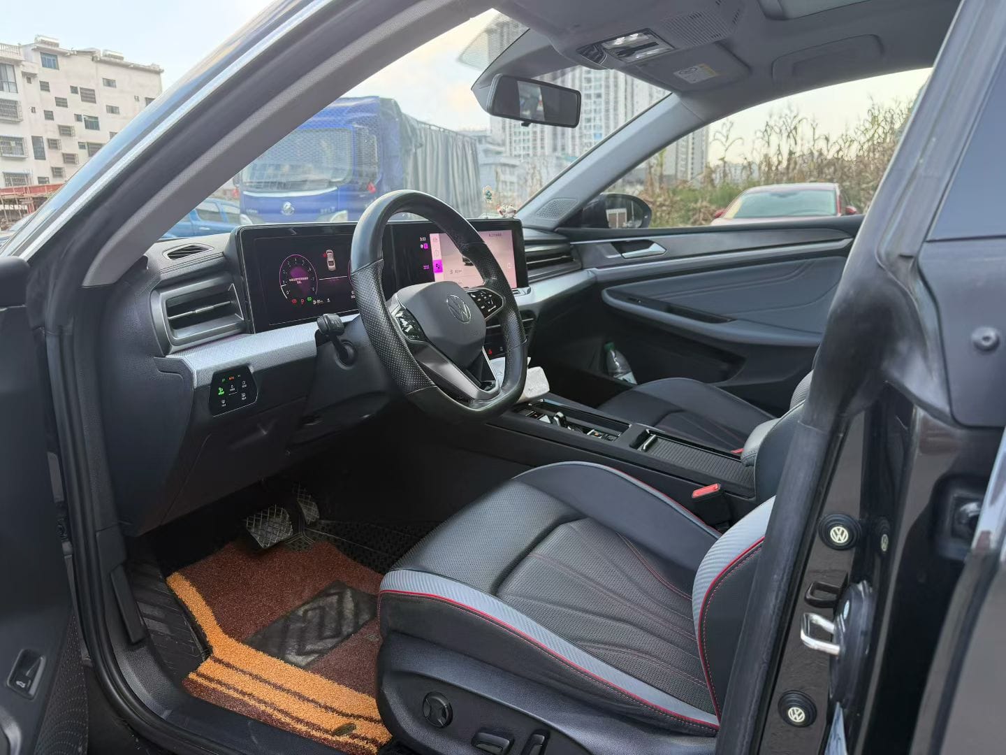 Volkswagen Lamando L 280TSI