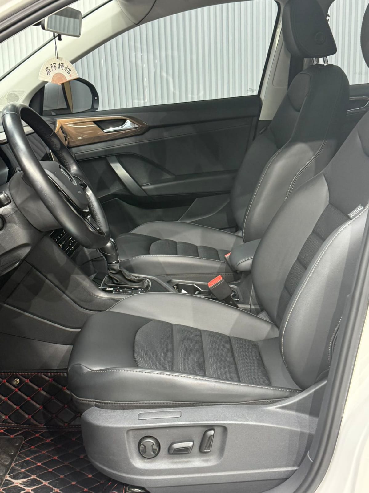 Volkswagen Tharu 280TSI Deluxe Edition PLUS