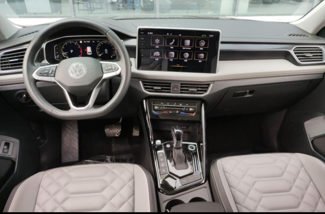 Volkswagen Tayron 280TSI Deluxe Plus Premium Edition