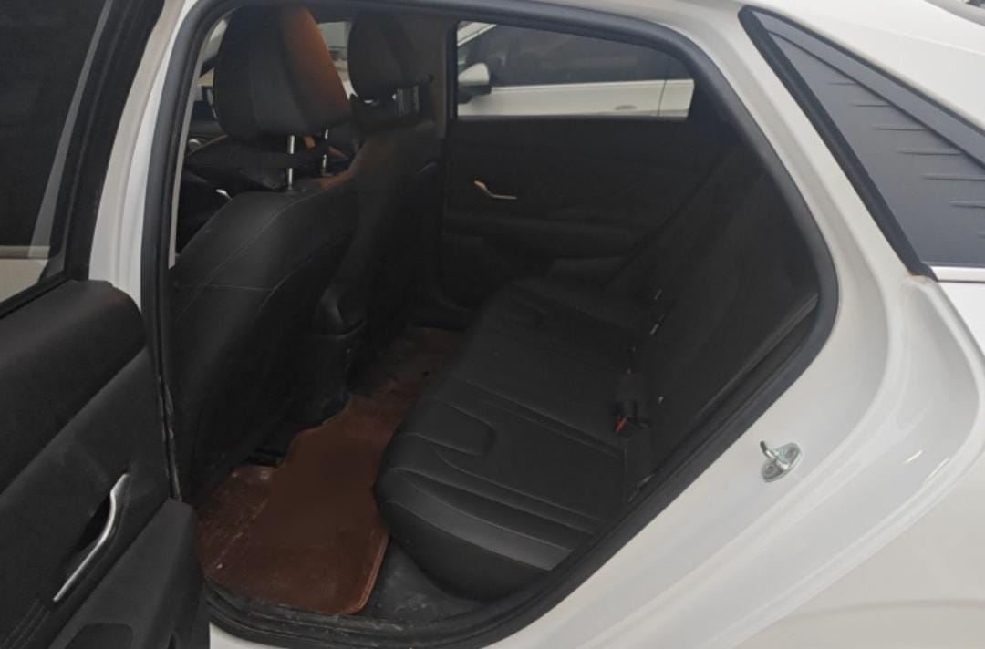 Hyundai Elantra 1.5L CVT GLX Elite Edition