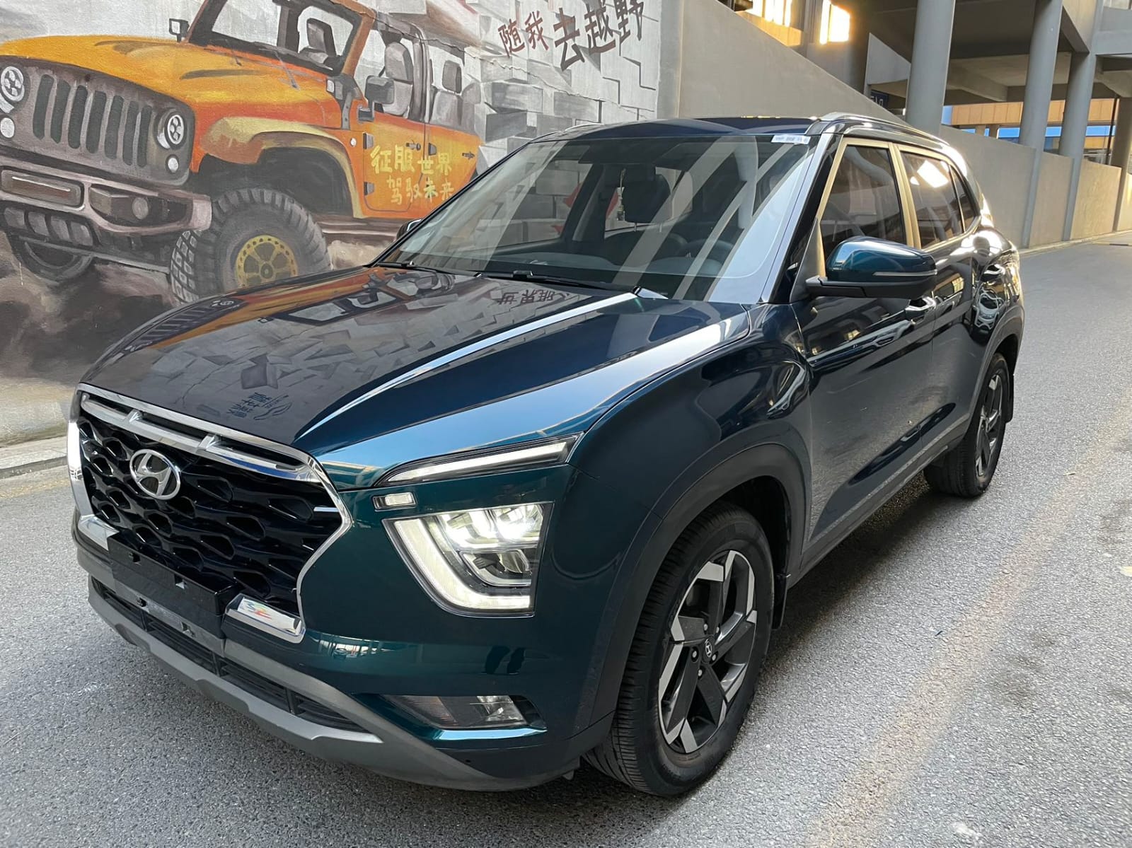 Hyundai ix25 1.5L CVT DLX Precious Edition